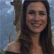 Diplomata in lingue e Laureata in Lettere e filosofia, disponibile per impartire lezioni da remoto. Disponibile anche per affiancare nello svolgimento dei compiti a casa per le scuole elementari e medie